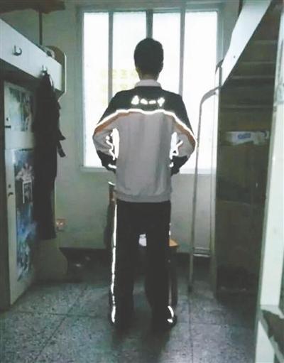 W(xu)ķУD(j)W(wng)