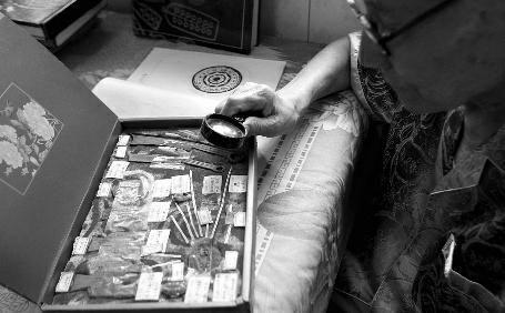 һλvʷώ̌W(xu)ҪϹXղءȻ25ǰһϷ(dng)T̶ُ˃r(ji)s]н󱻾ҡ̎P1000Ԫ˕Γ(j)(sh)ʮö~RǧöXĐ֮܉򷵻أ@һȾ2588qw(mng)ٿһĐ֮